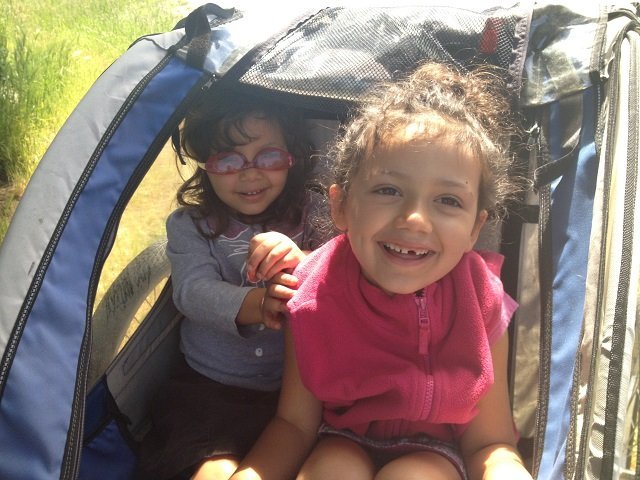Nadia and Elena (small)