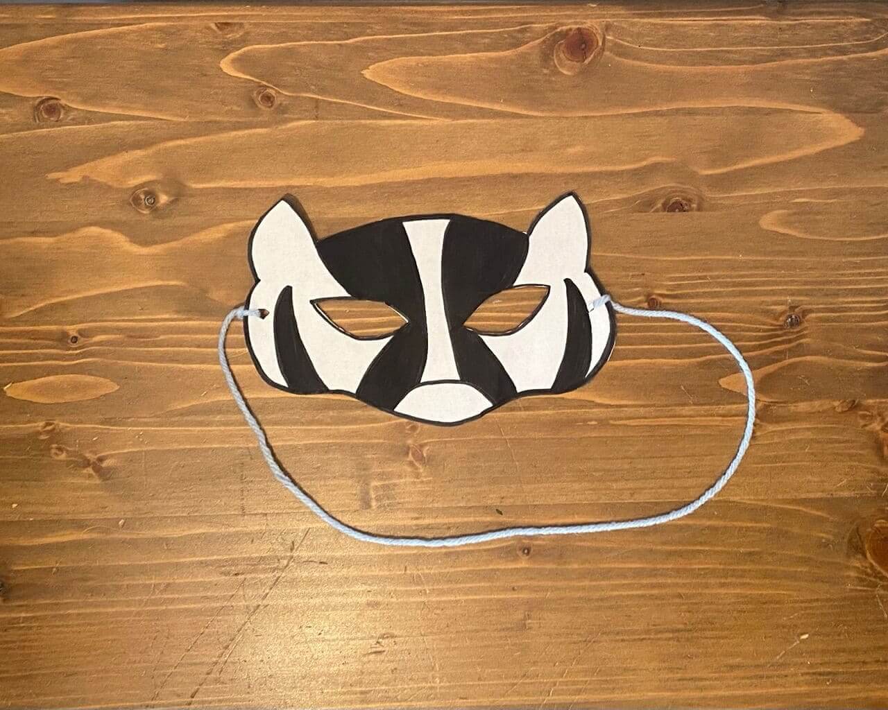 cc-badgermask-3b