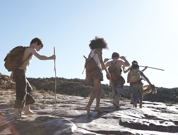 kids hiking