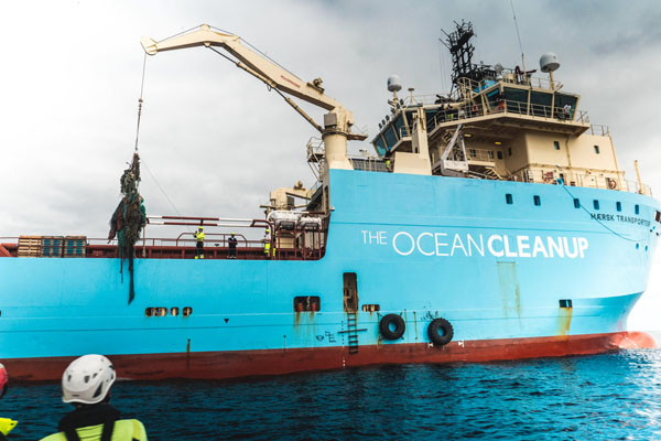 Ocean-cleanup-boat-credit-the-ocean-cleanup